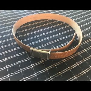 Kenneth Cole Ladies Leather Belt